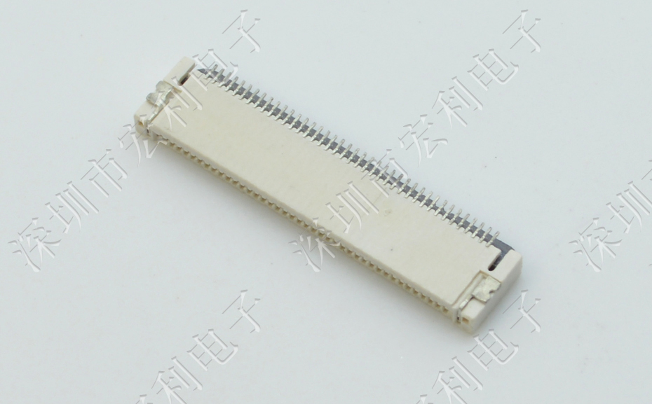 麻豆免费网站FPC插座翻蓋式FFC間距0.5mm 36p針腳位H2.0mm 前插後翻連接器